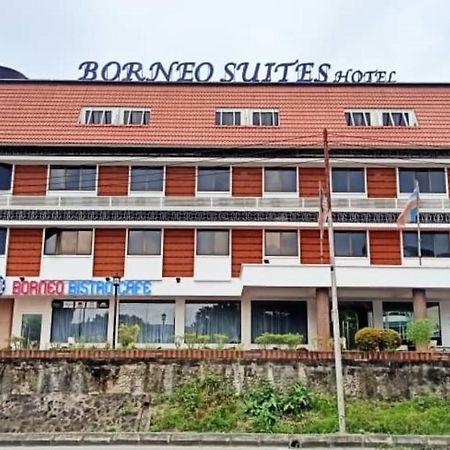 קוטה קינבלו Super Oyo 90464 Borneo Suites Hotel מראה חיצוני תמונה