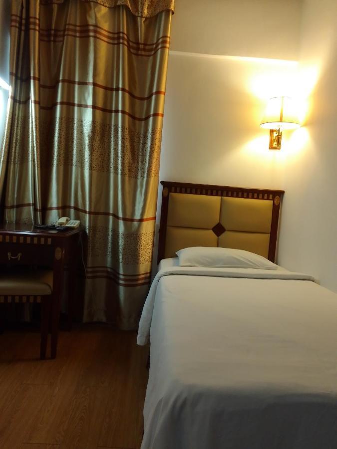 קוטה קינבלו Super Oyo 90464 Borneo Suites Hotel מראה חיצוני תמונה
